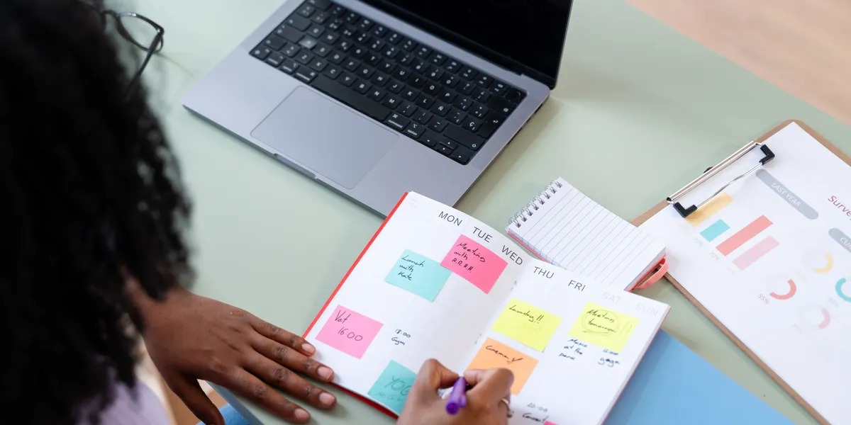 Why The Efficient Desk